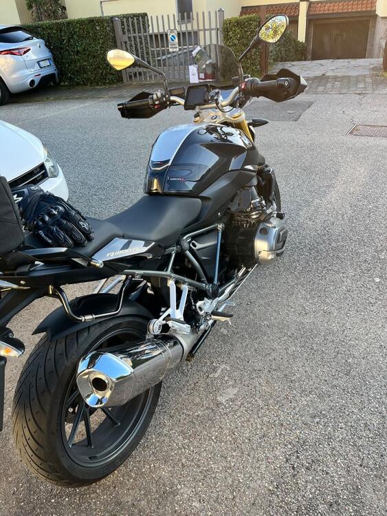 Bmw R 1200 R (2015 - 16) (2)