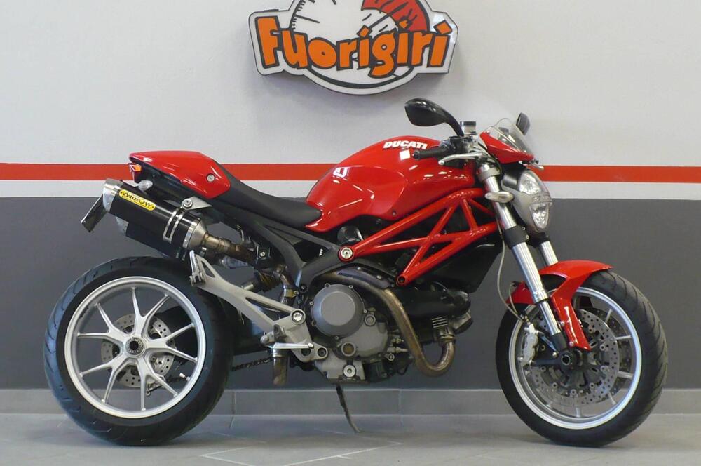 Ducati Monster 1100 (2009 -10) (3)