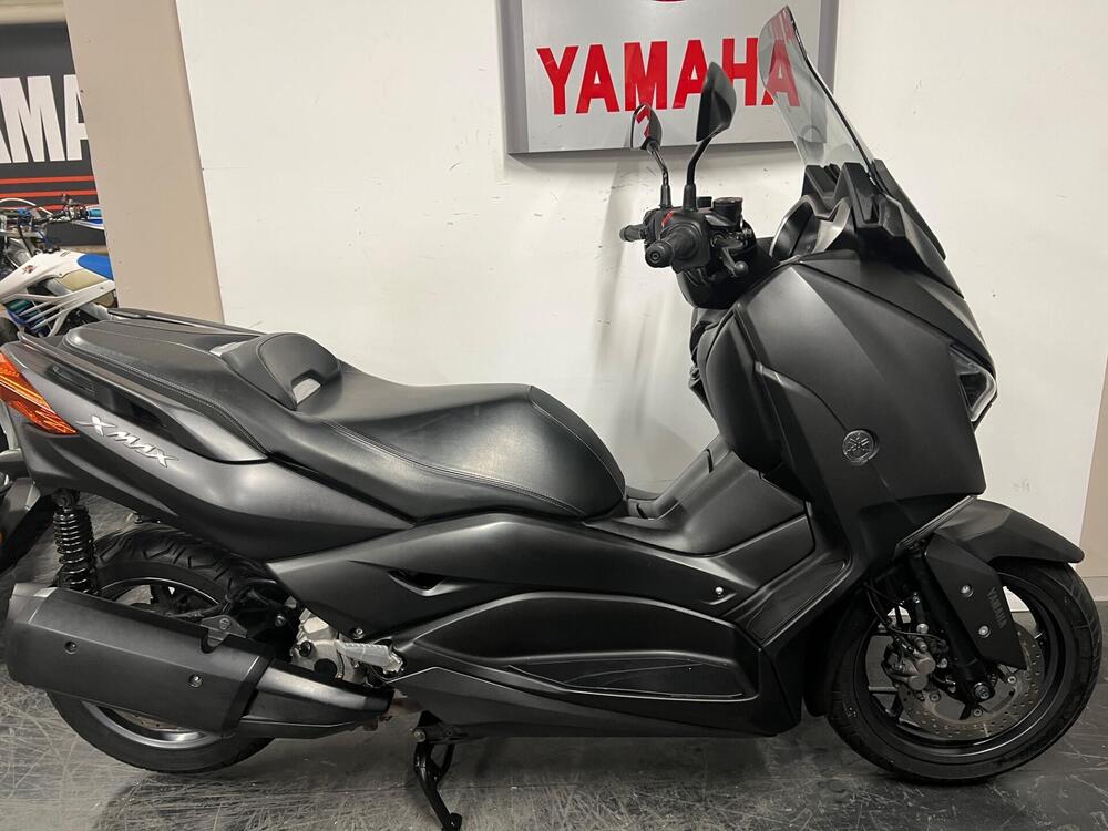 Yamaha X-Max 300 (2021 - 24)