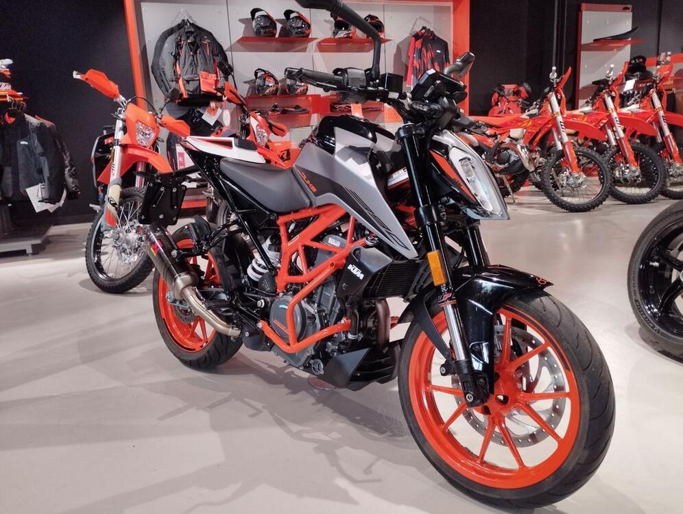 KTM 390 Duke (2021 - 23) (2)