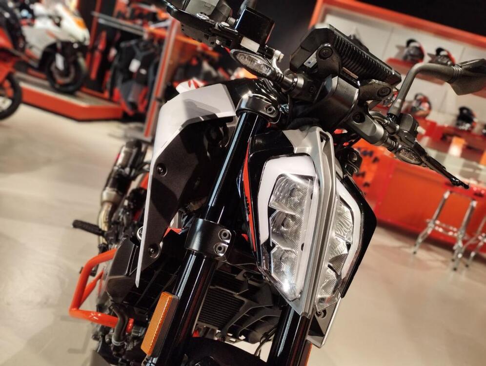 KTM 390 Duke (2021 - 23) (3)