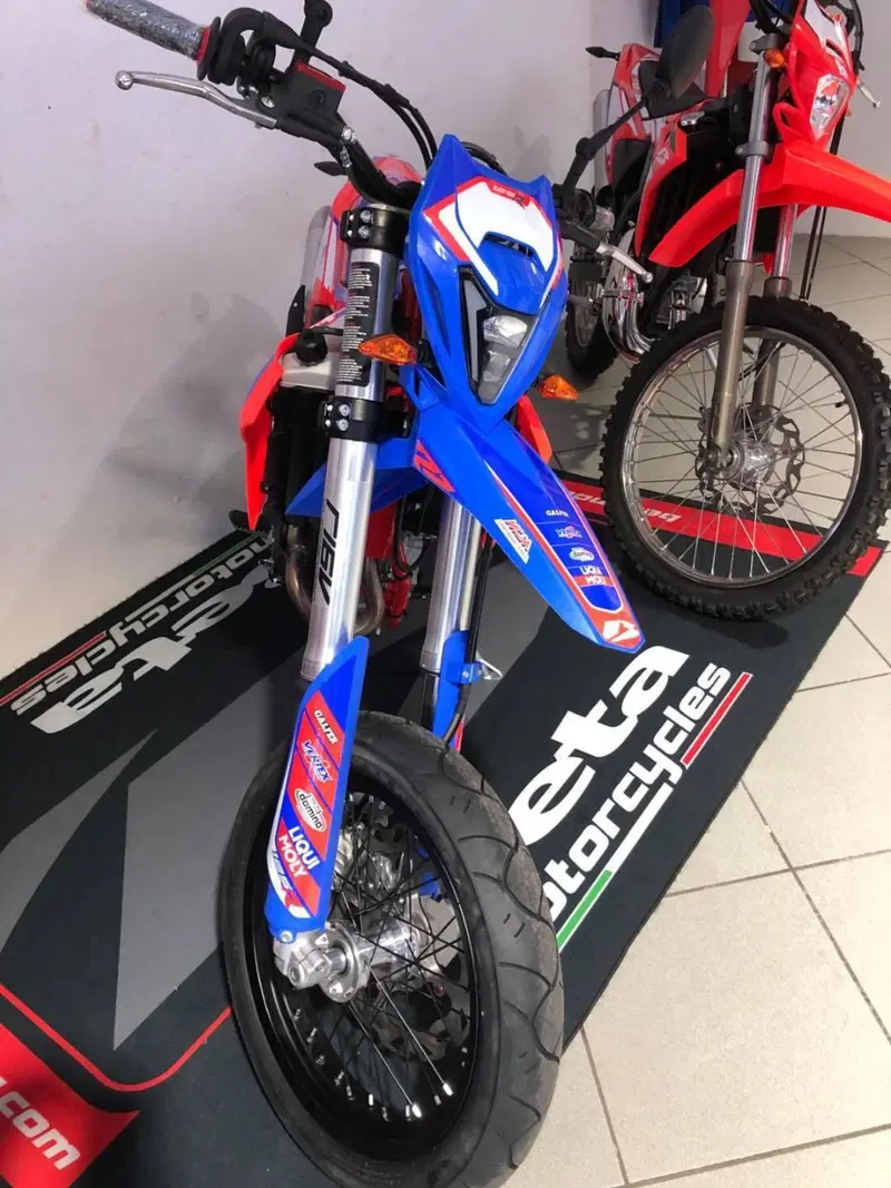 Betamotor RR 125 4T Motard R (2023 - 24) (2)
