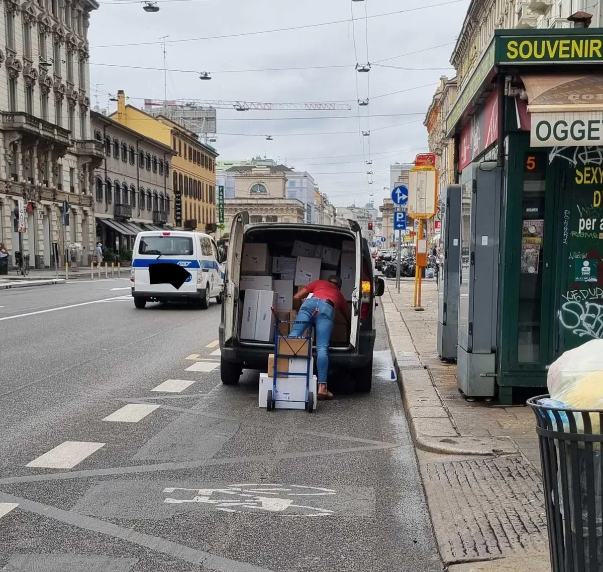 Sempre e solo colpa delle auto (3)