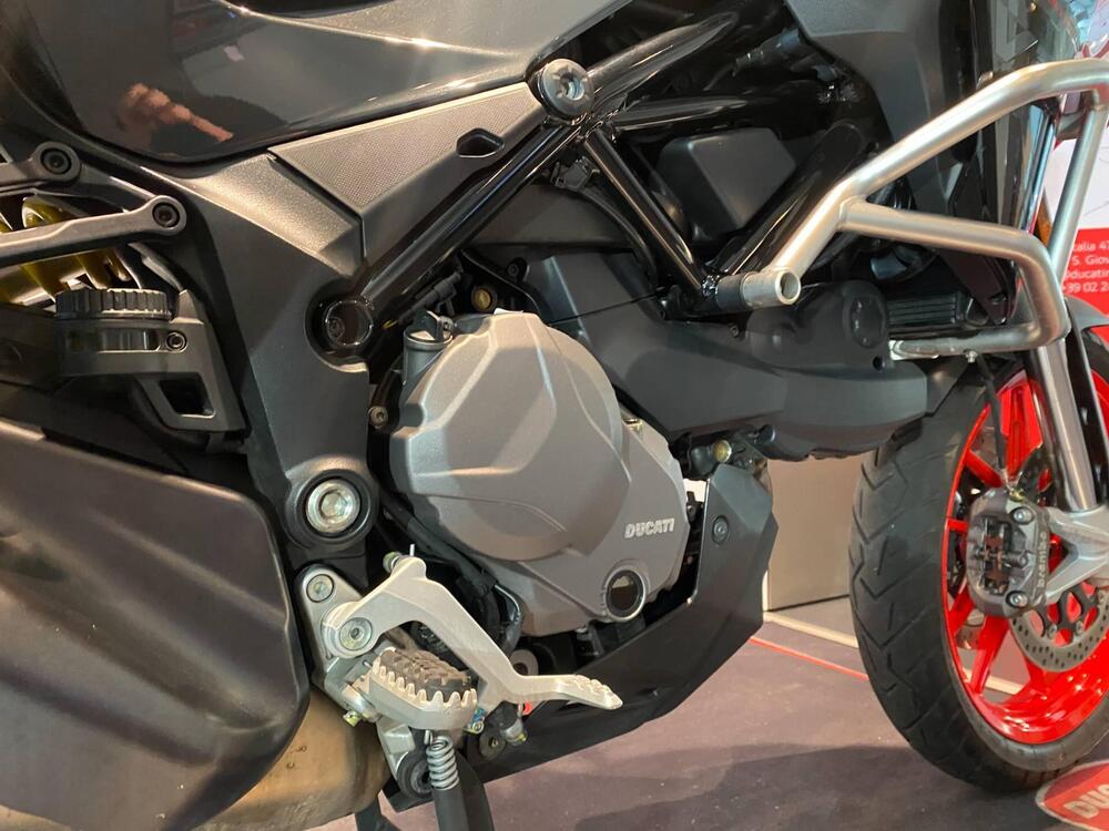 Ducati Multistrada V2 S (2022 - 24) (5)