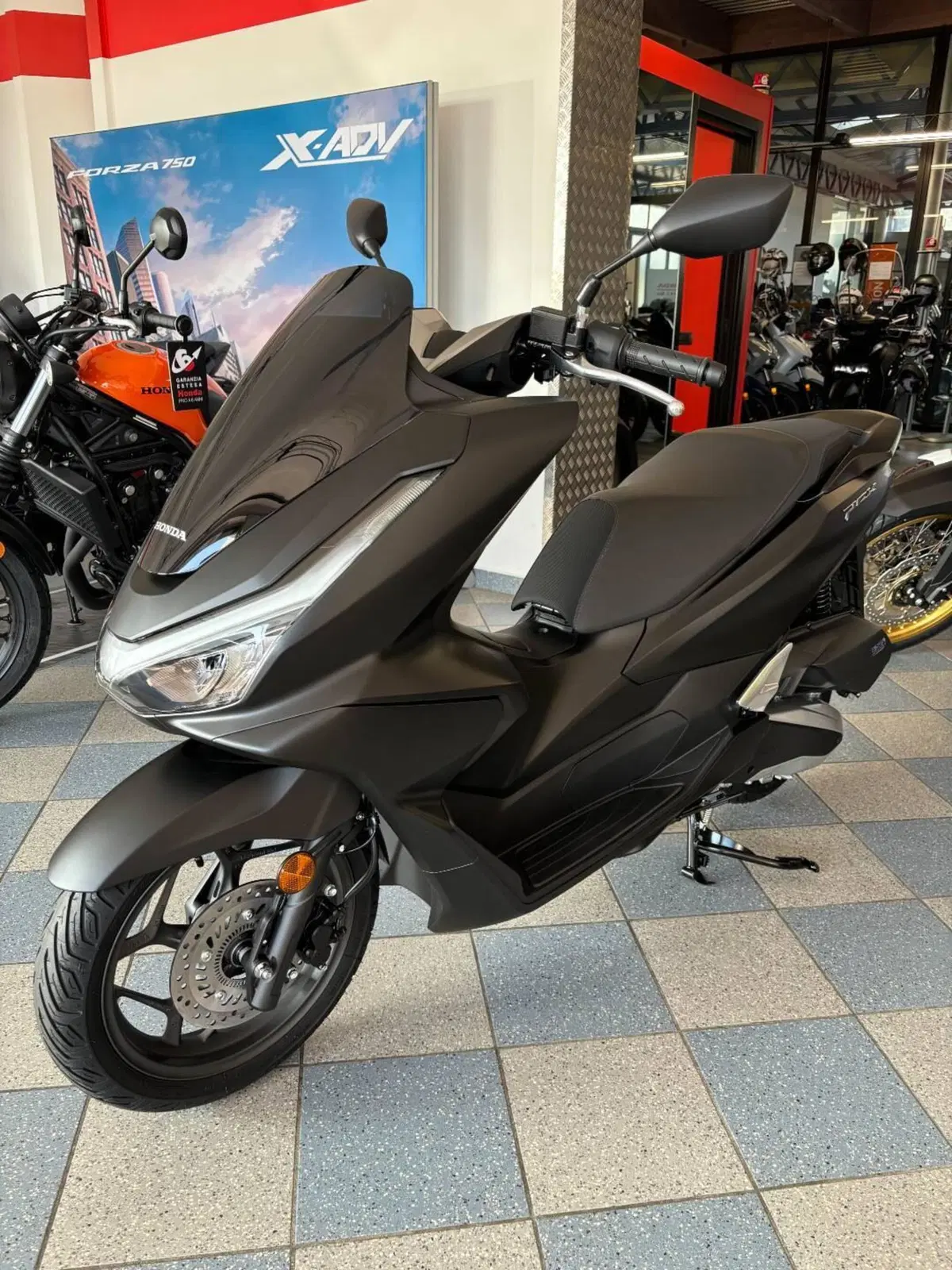 Honda PCX 125 (2025 - 26) (3)