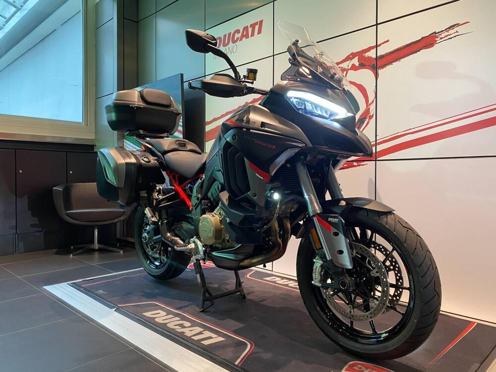 Ducati Multistrada V4 S Grand Tour (2024) (2)