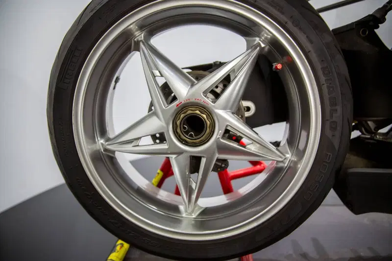 MV Agusta F4 750 SPR (2003 - 06) (16)