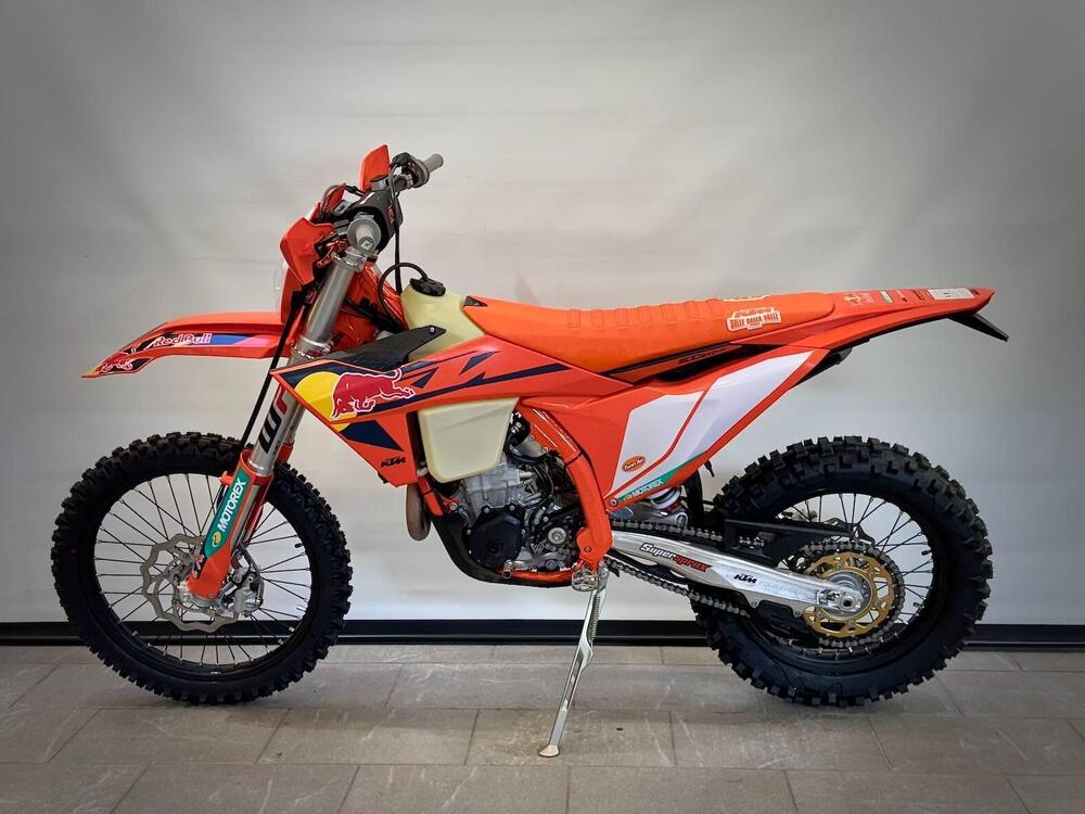 KTM 500 EXC-F Champion Edition (2025) (3)