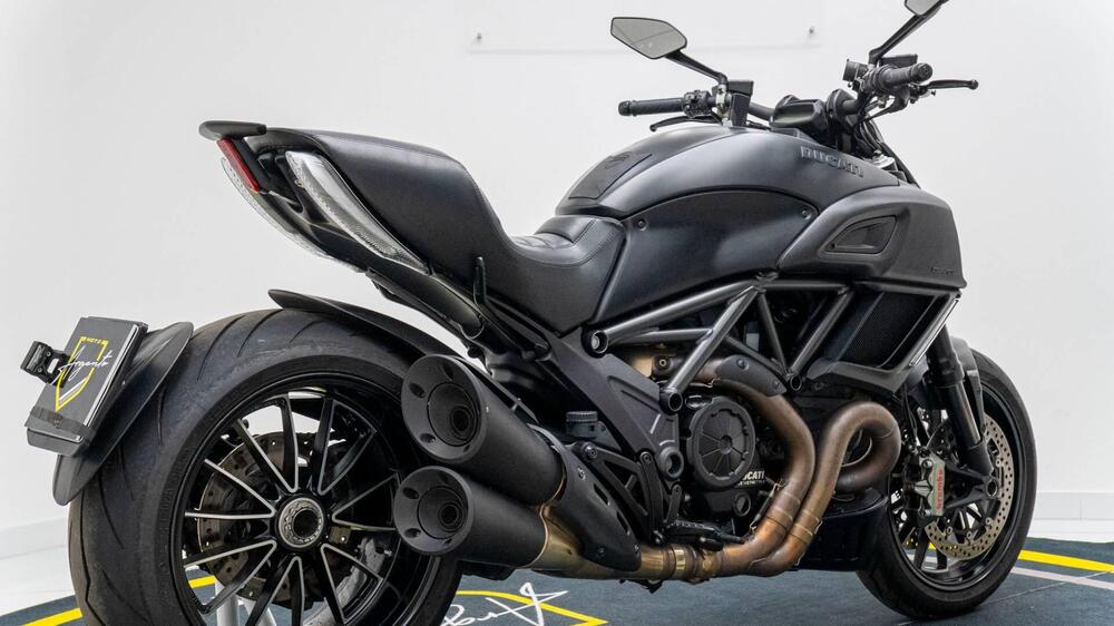 Ducati Diavel 1200 (2014 - 16) (4)