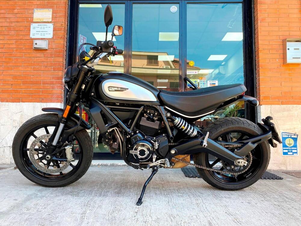 Ducati Scrambler 800 Icon Dark (2020) (5)