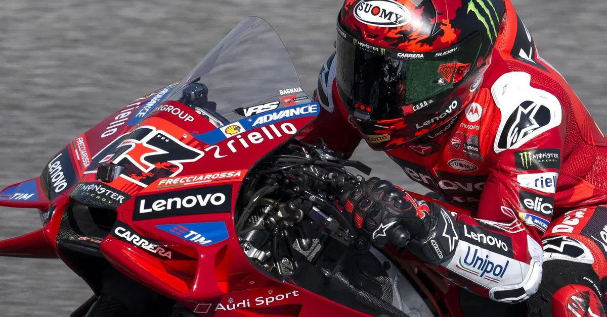 MotoGP 2025. GP di Thailandia. "Errore umano", le scuse della Direzione gara a Pecco Bagnaia: il giro cancellato era regolare