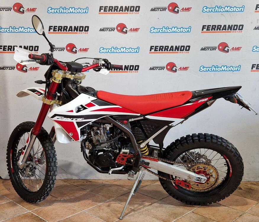 Fantic Motor XEF 250 Enduro Trail (2022) (2)