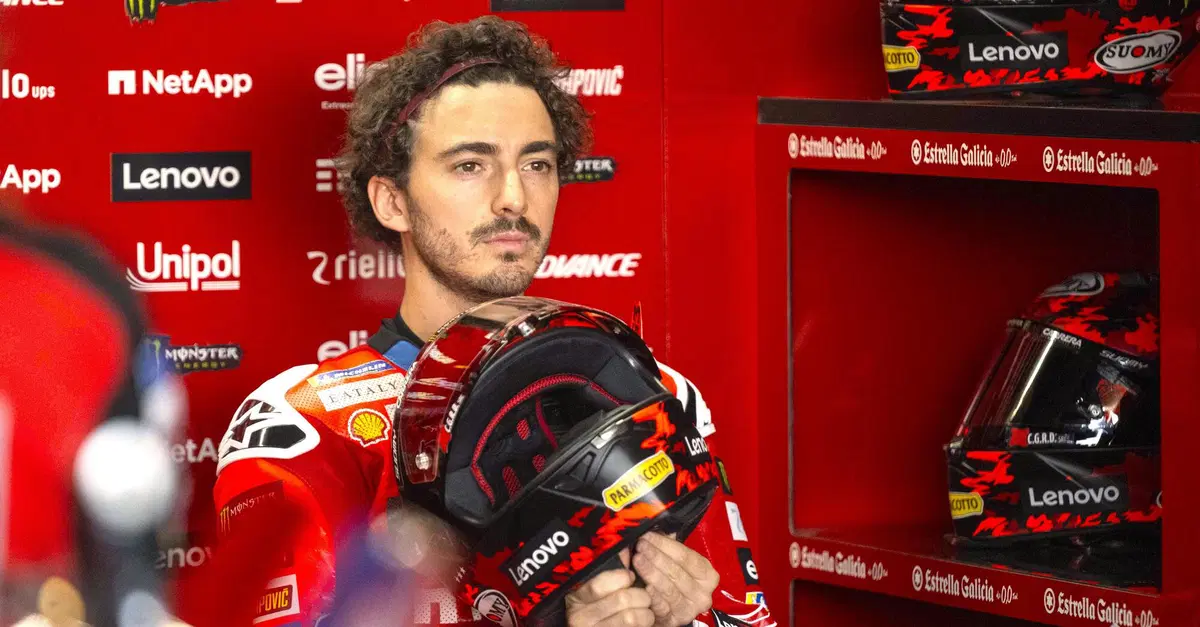 MotoGP 2025. GP di Thailandia. Per Pecco Bagnaia un venerd&igrave; problematico tra Franco Morbidelli, Q1 e bandiere gialle: "I marshall non sapevano spegnerle, le hanno accese tutte"