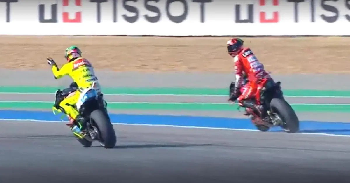 MotoGP 2025. GP di Thailandia. Franco Morbidelli penalizzato di tre posizioni per aver ostacolato Pecco Bagnaia: "Mi succede spesso, dovr&ograve; lavorarci"