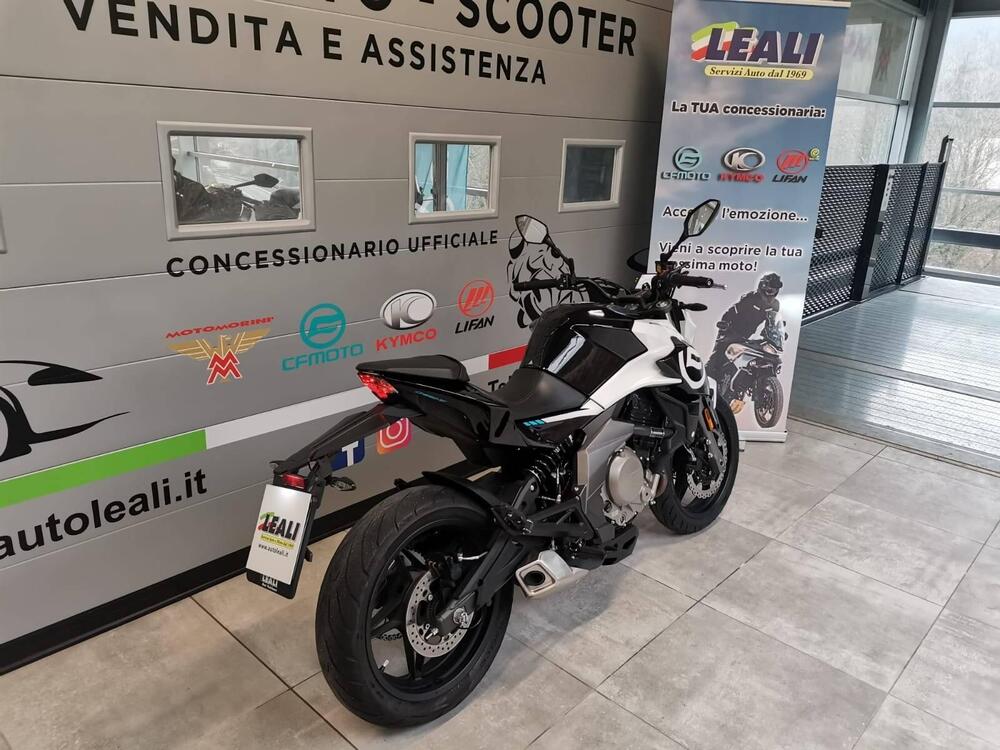 CFMOTO 650NK (2021 - 24) (4)