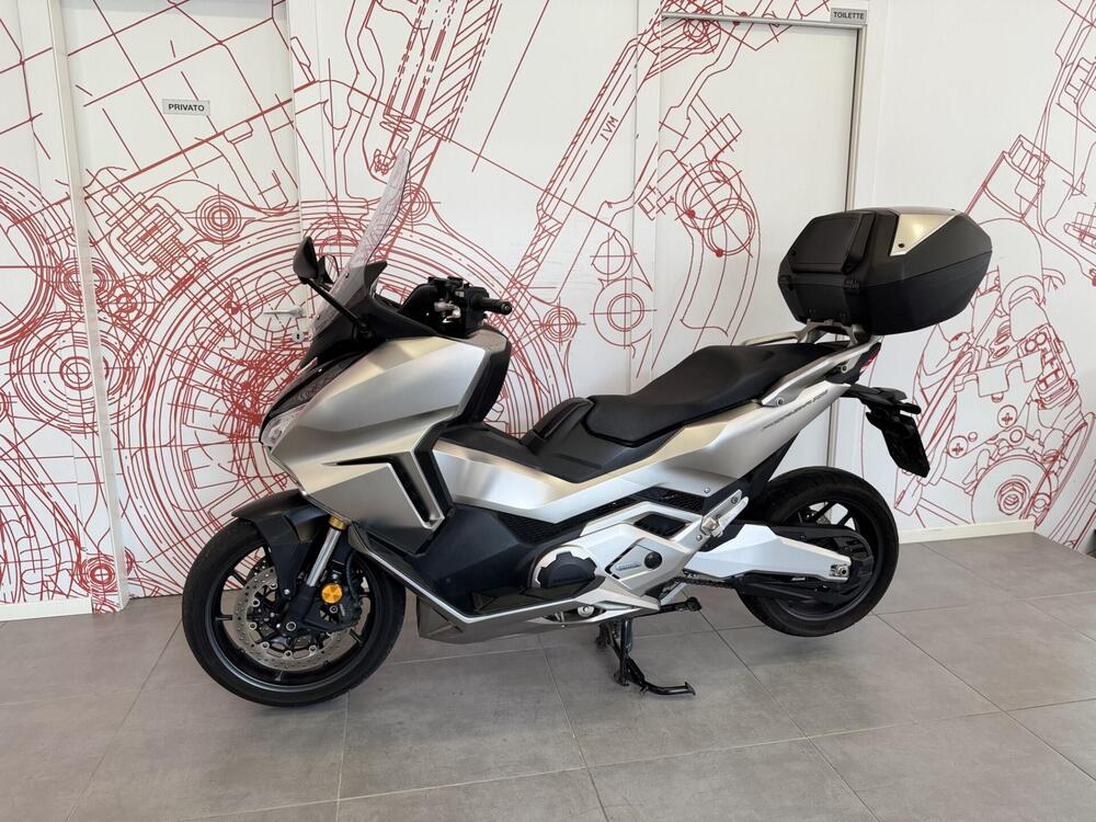 Honda Forza 750 DCT Urban (2021 - 24) (4)