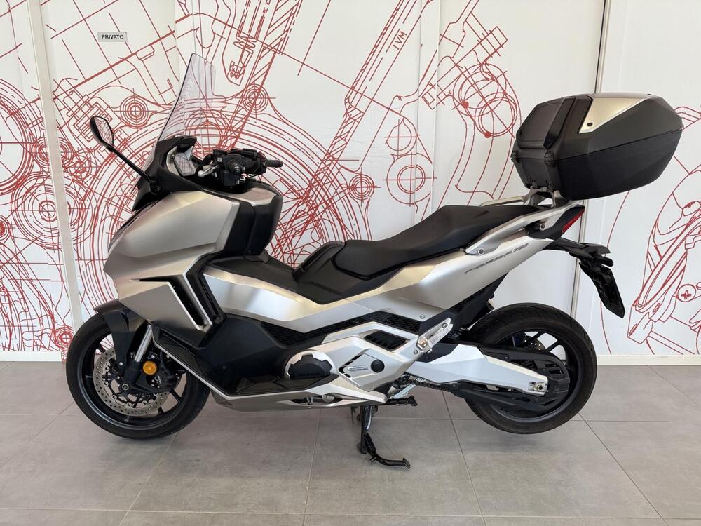 Honda Forza 750 DCT Urban (2021 - 24) (3)