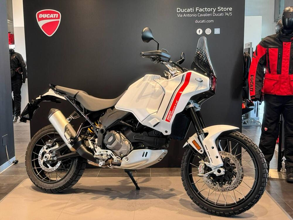 Ducati DesertX (2022 - 25)