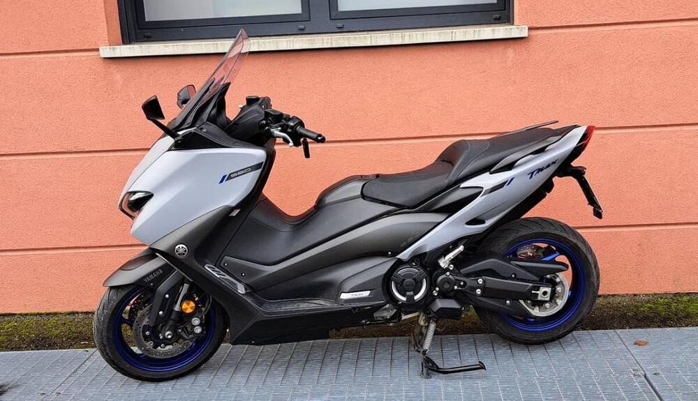 Yamaha T-Max 560 (2020 - 21) (2)