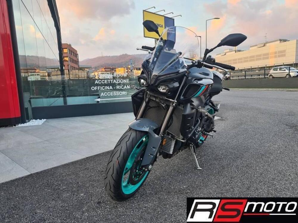 Yamaha MT-10 (2022 - 25) (3)