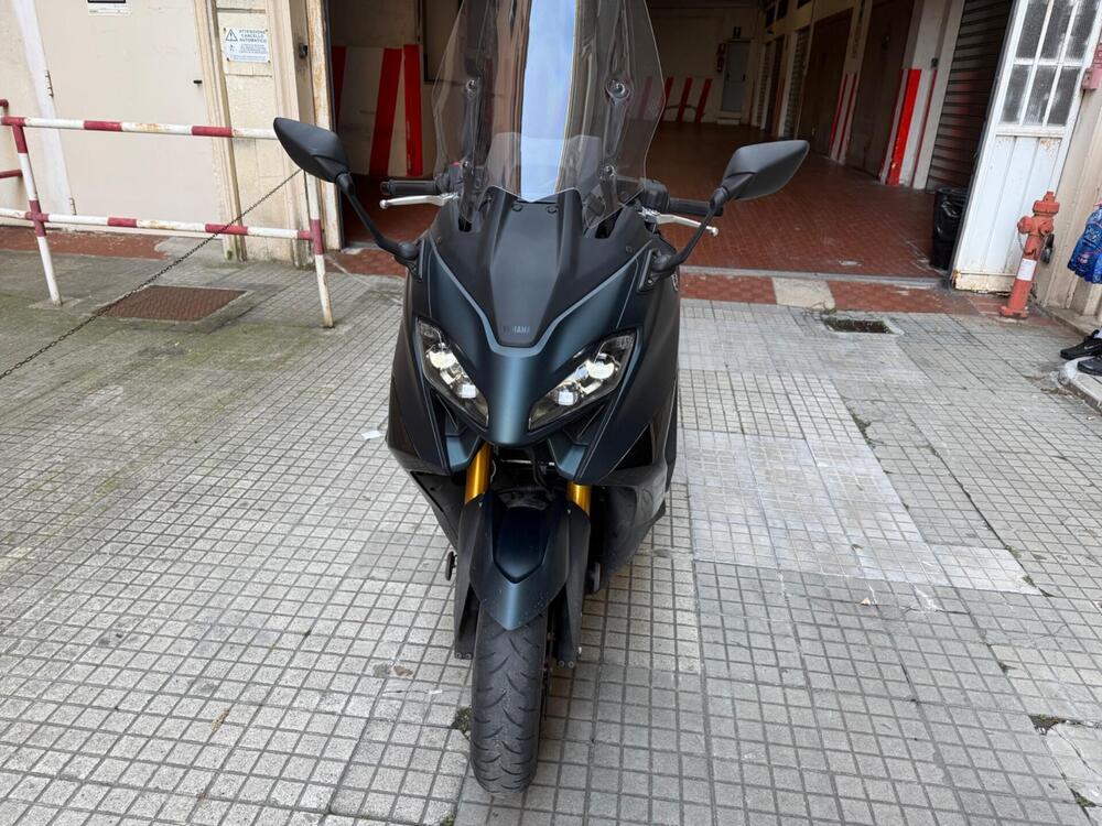 Yamaha T-Max 560 (2022 - 24) (2)