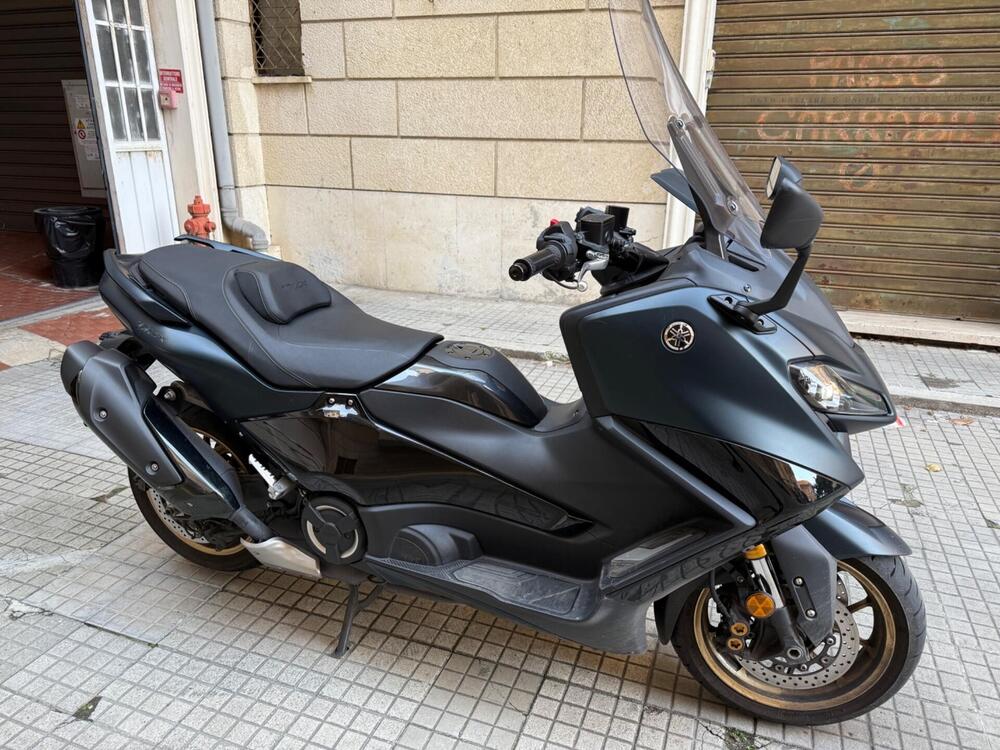 Yamaha T-Max 560 (2022 - 24) (3)