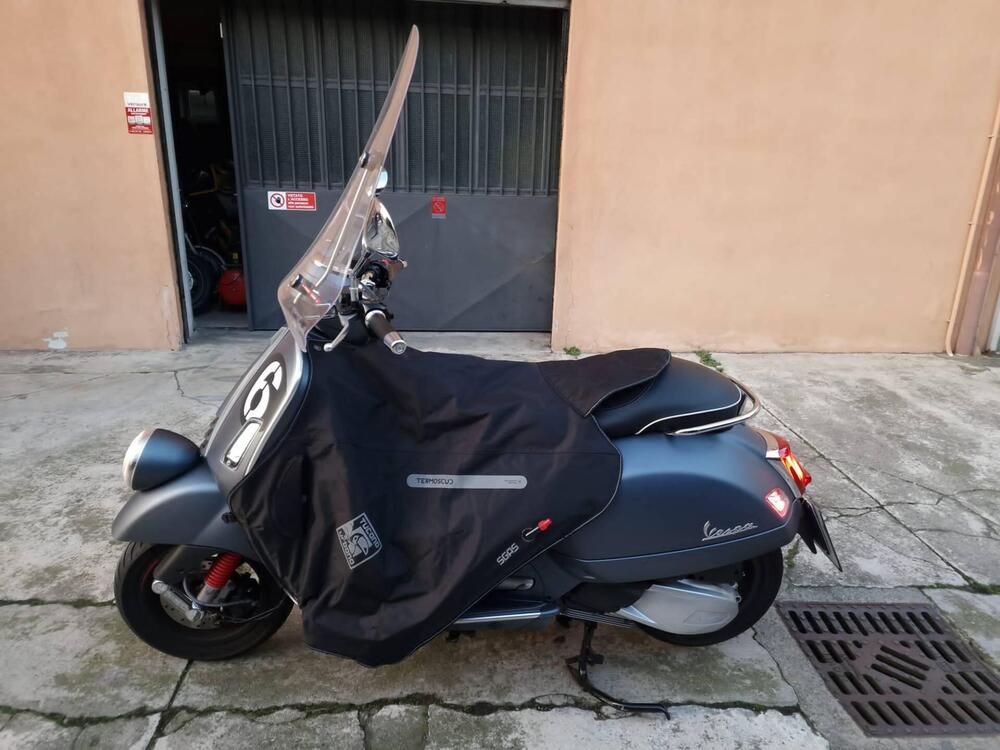 Vespa Sei Giorni 300 Hpe (2021 - 22) (5)