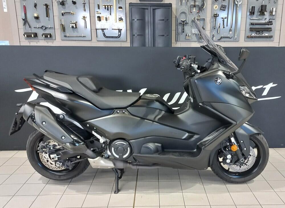 Yamaha T-Max 560 (2022 - 24)