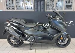 Yamaha T-Max 560 (2022 - 24) usata