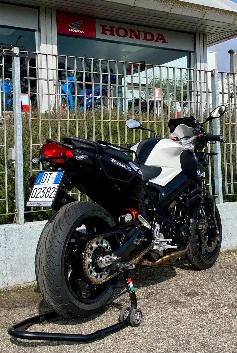 Bmw F 800 R (2009 - 11) (4)