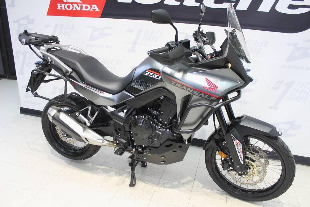 Honda Transalp XL750 (2023 - 24) (3)