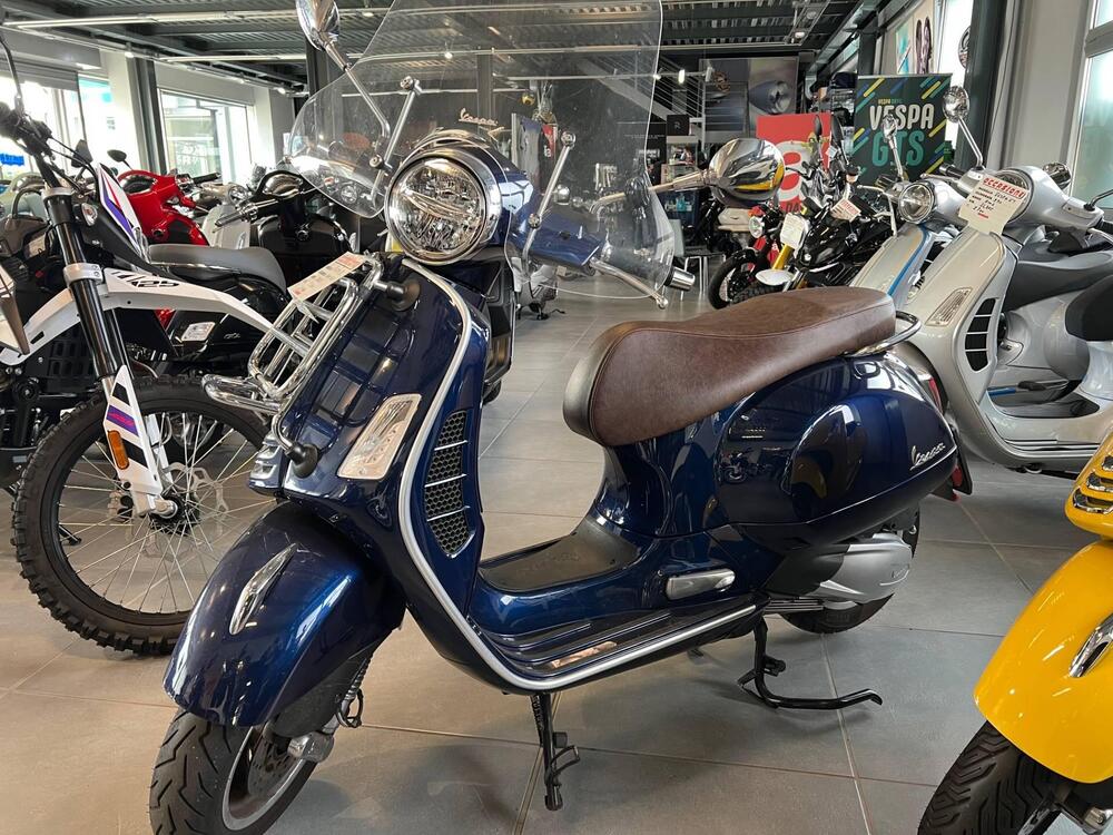 Vespa GTS 300 Hpe (2021 - 22) (4)