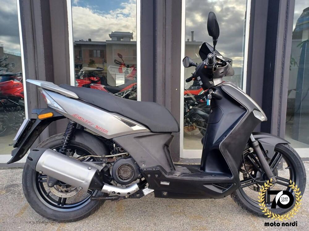 Kymco Agility 200i R16 (2008 - 16) (2)