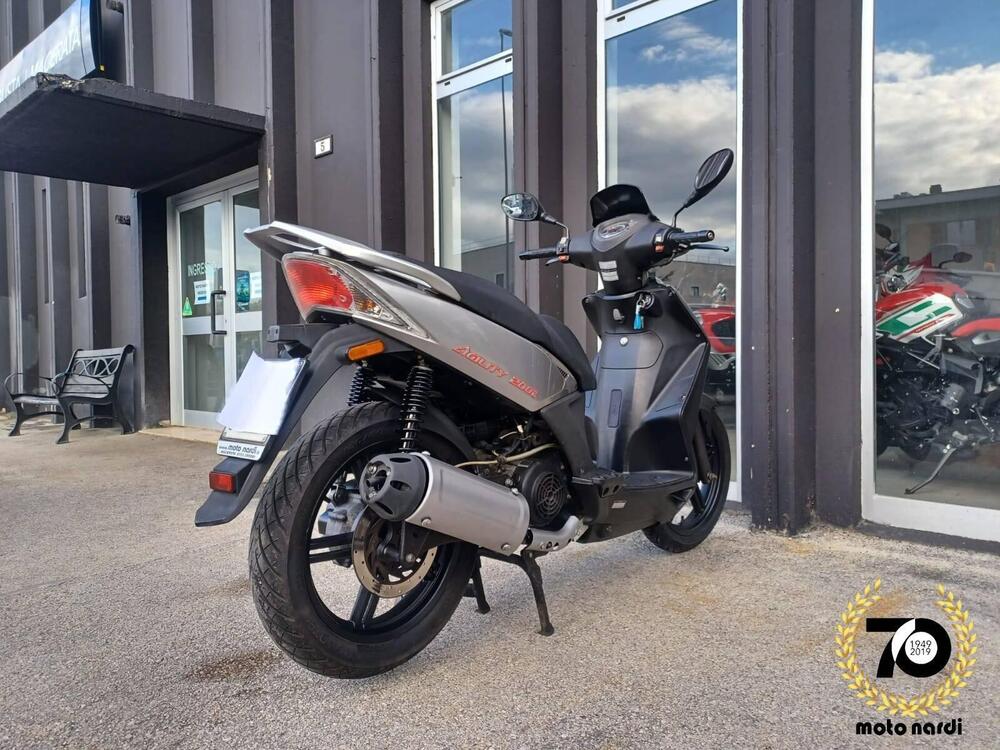 Kymco Agility 200i R16 (2008 - 16) (4)