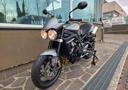 Triumph Street Triple R (2009 - 12) usata