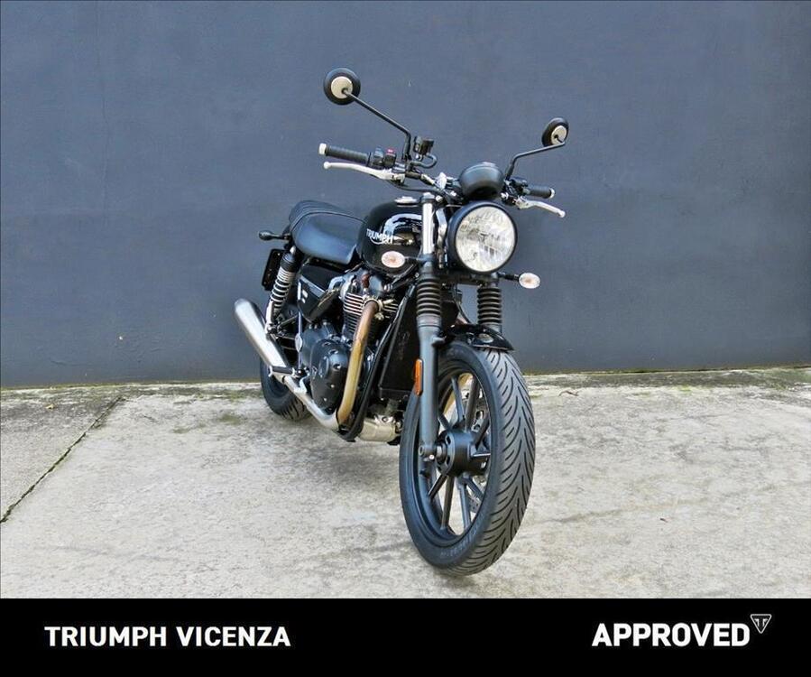 Triumph Street Twin 900 (2021 - 22) (5)