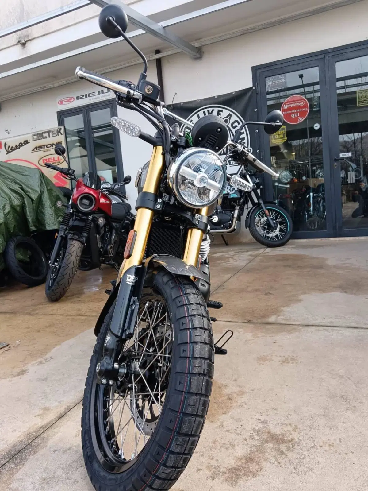 Royal Enfield Bear 650 (2025 - 26)