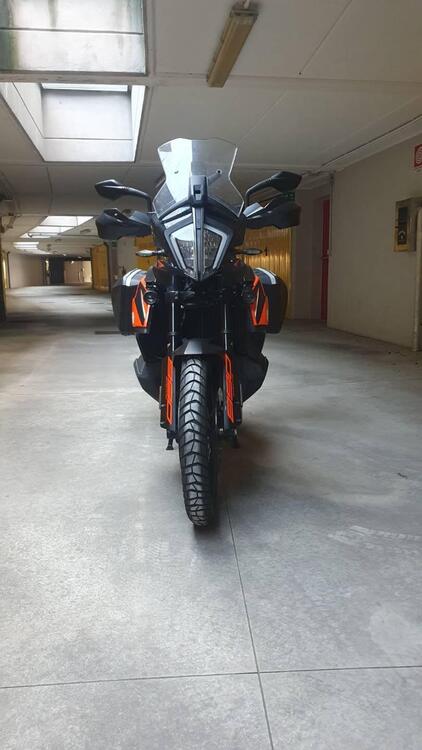 KTM 890 Adventure (2022) (3)