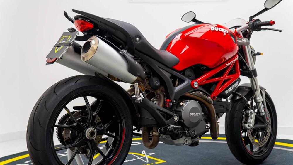 Ducati Monster 796 (2010 - 13) (4)