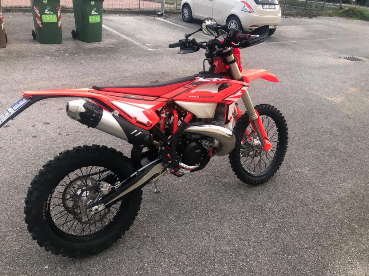 Betamotor RR 250 2T Enduro (2024) (3)
