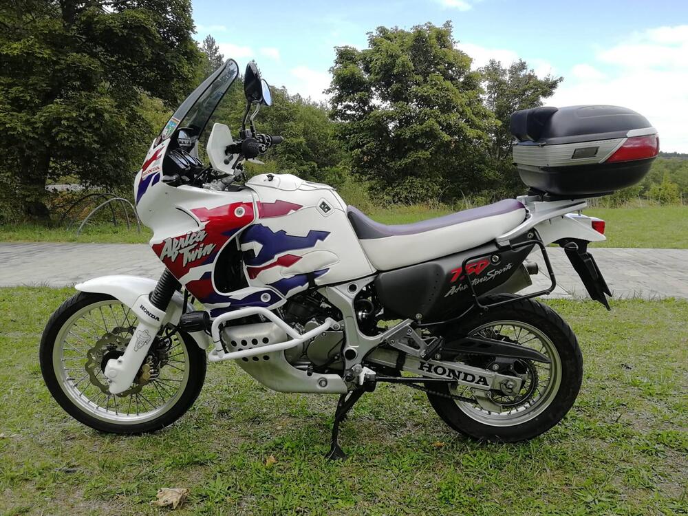 Honda Africa Twin XRV 750 (1996 - 02)