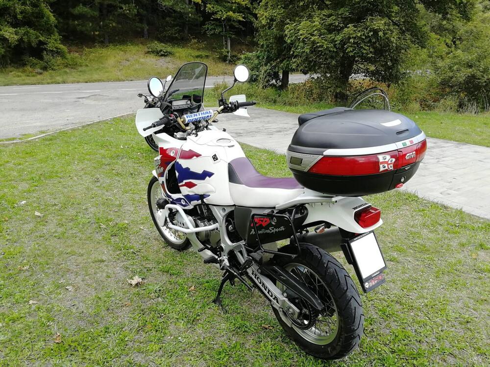 Honda Africa Twin XRV 750 (1996 - 02) (5)