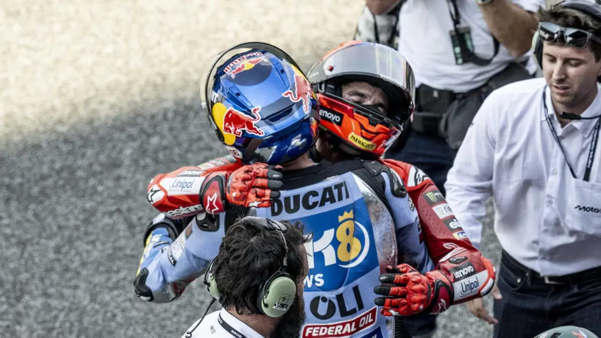MotoGP 2025. GP della Thailandia. Le foto più belle del GP di Buriram [GALLERY] (17)