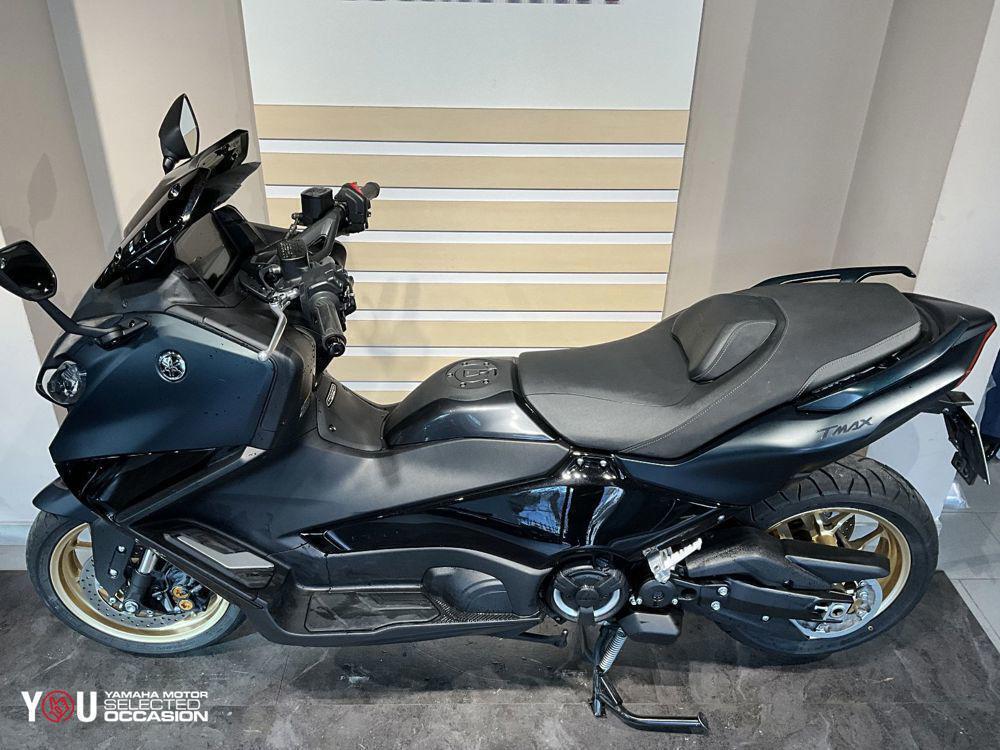 Yamaha T-Max 560 (2022 - 24) (4)