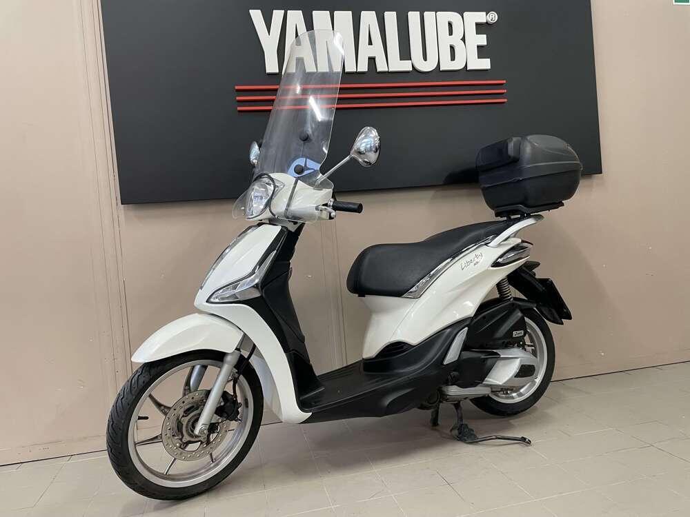 Piaggio Liberty 150 i-get ABS (2016) (3)