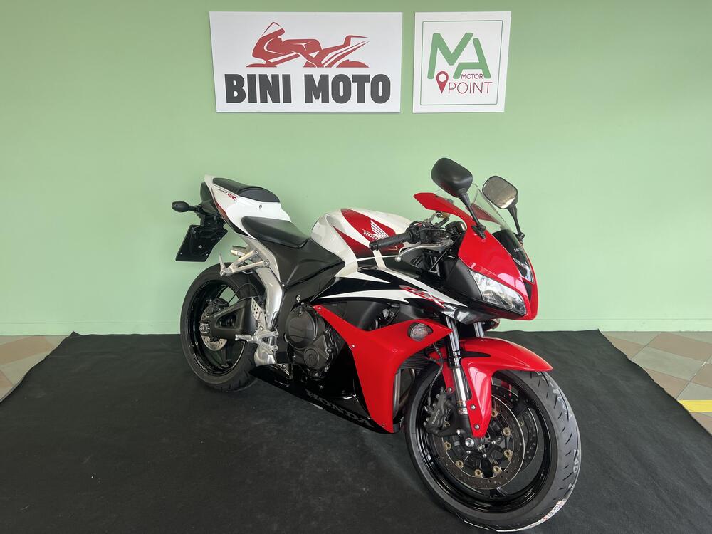 Honda CBR 600 RR (2007 - 08) (2)