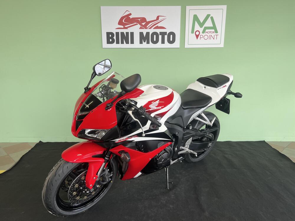 Honda CBR 600 RR (2007 - 08) (4)