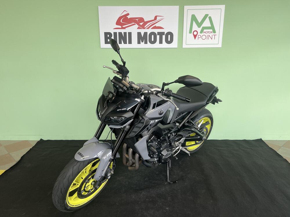 Yamaha MT-09 (2017 - 20) (4)