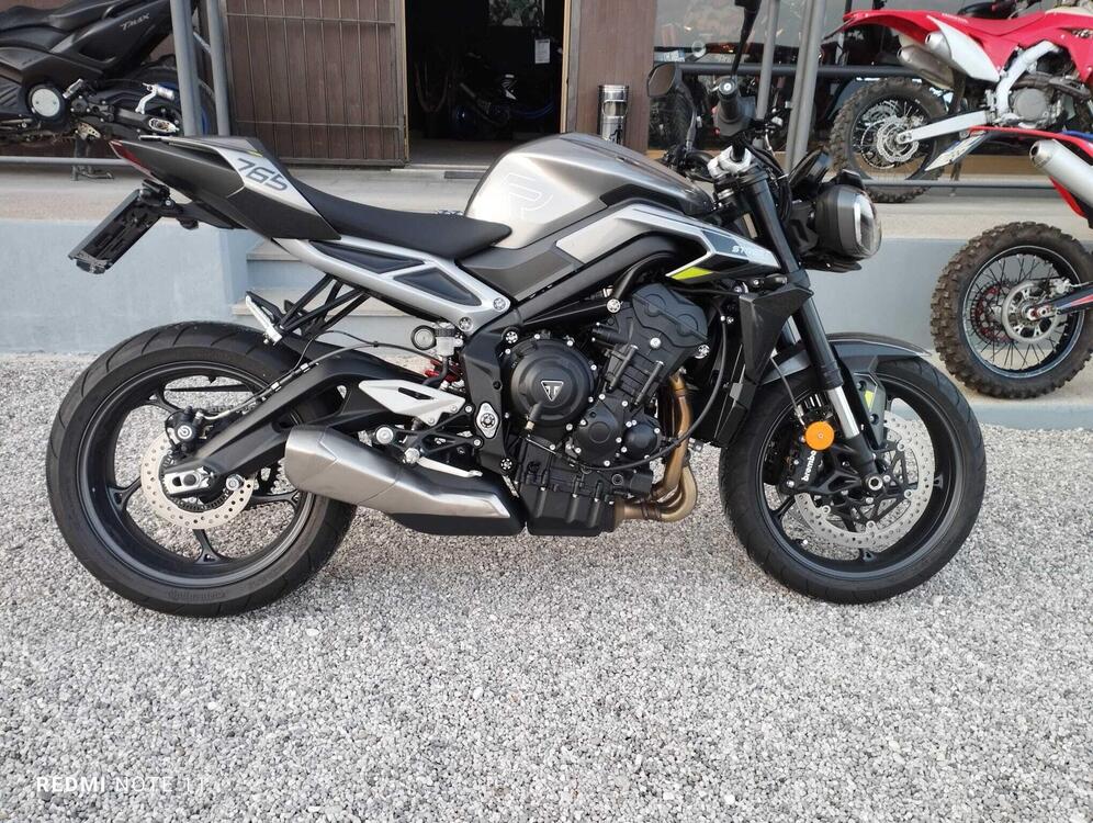 Triumph Street Triple 765 R (2023 - 25) (4)