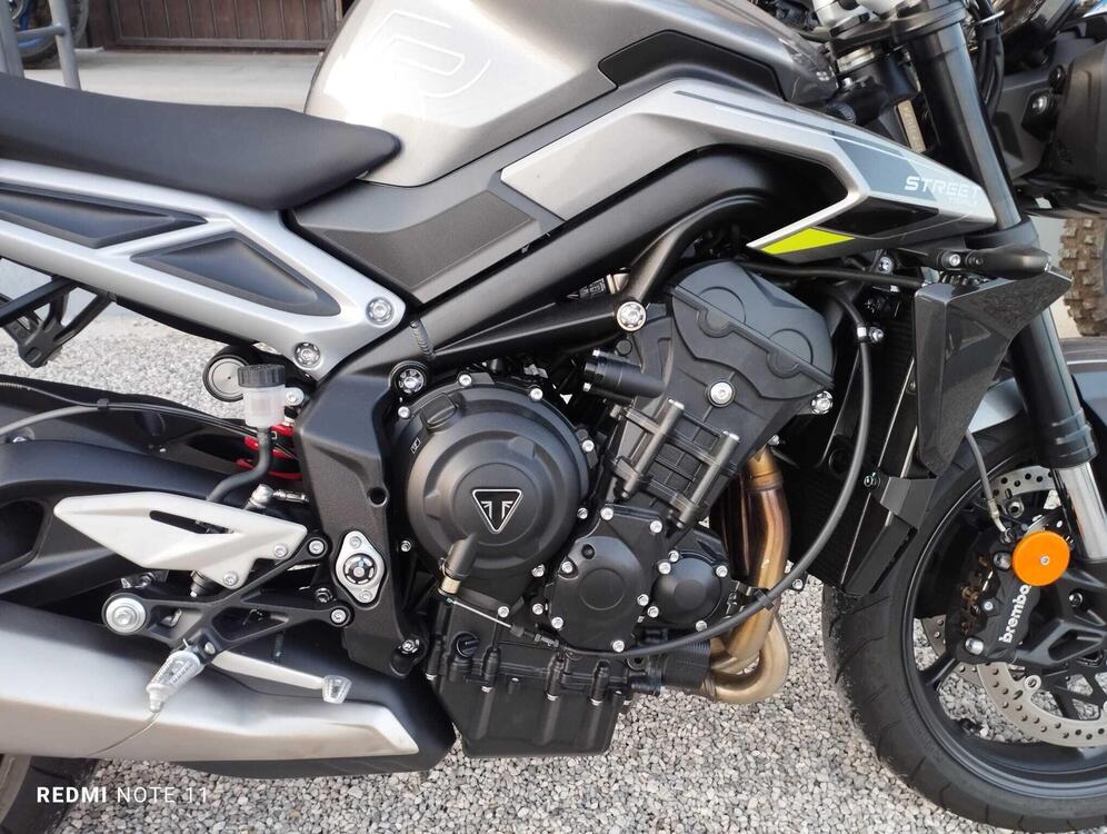 Triumph Street Triple 765 R (2023 - 25) (5)